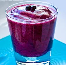 Blueberry and Pomegranate Milkshake