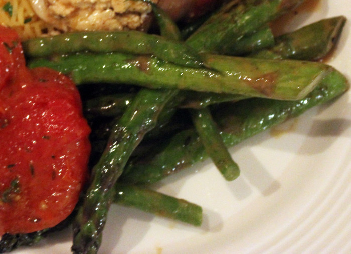 Green Bean and Asparagus Salad with Roasted Garlic and Garlic Vinaigrette