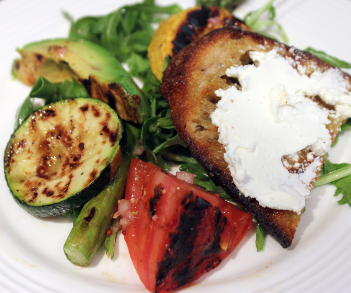 Grilled-Vegetable-and-Arugula-Salad-with-Crostini