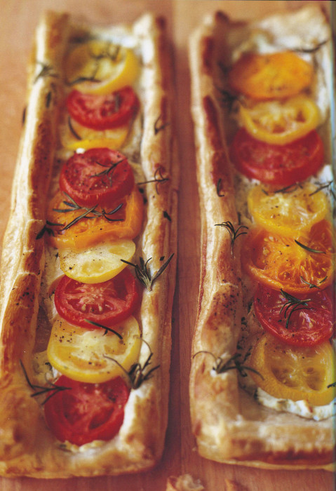 wc-Heirloom-Tomato-Tarts-with-Goat-Cheee-and-Fresh-Rosemary