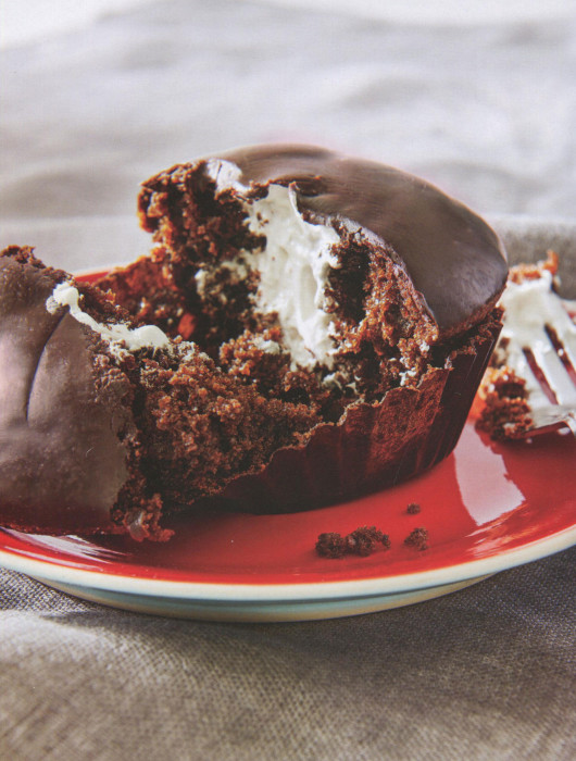 wc-chocolate-marshmallow-cupcakes