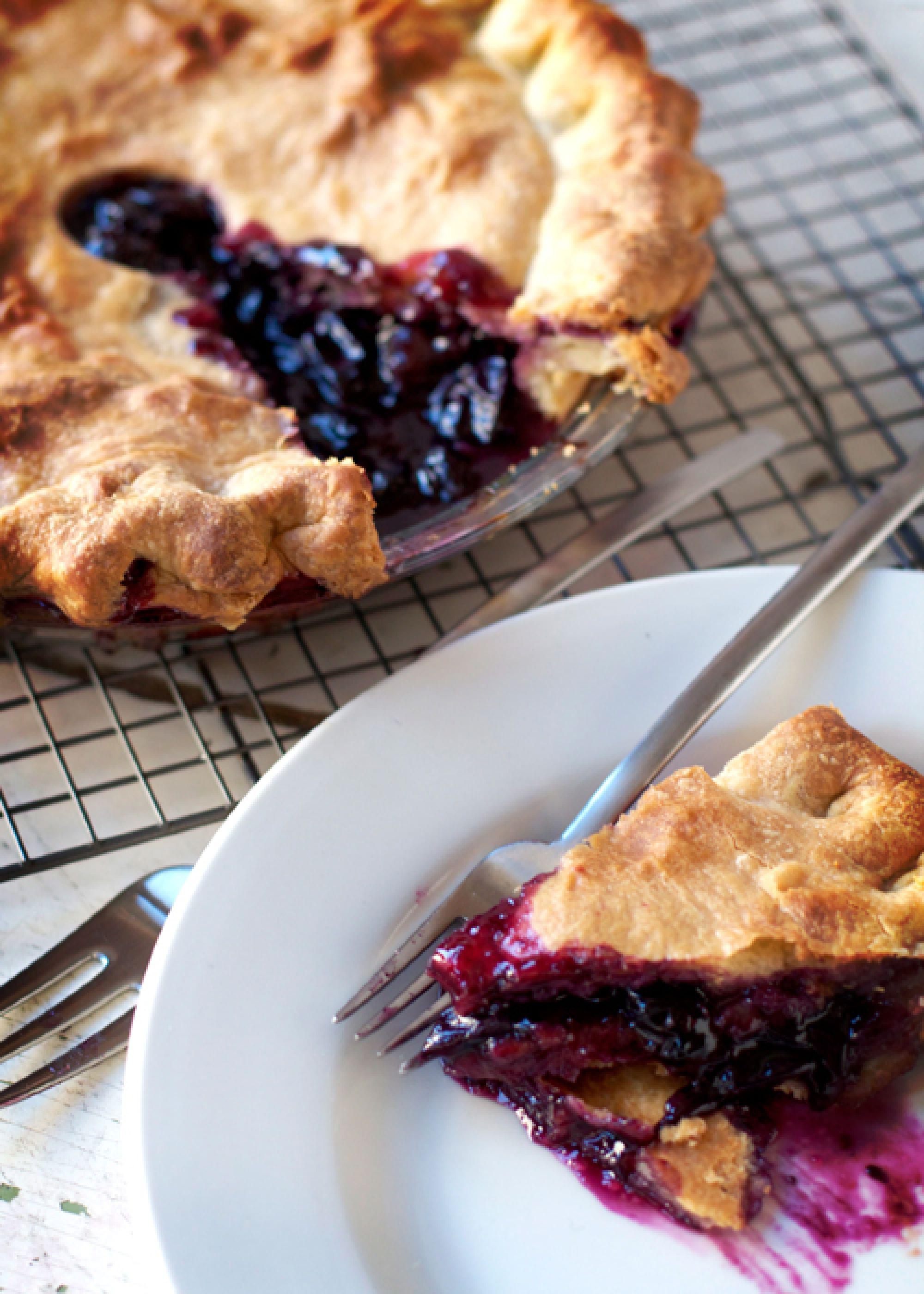 TBT Recipe: Concord Grape Pie