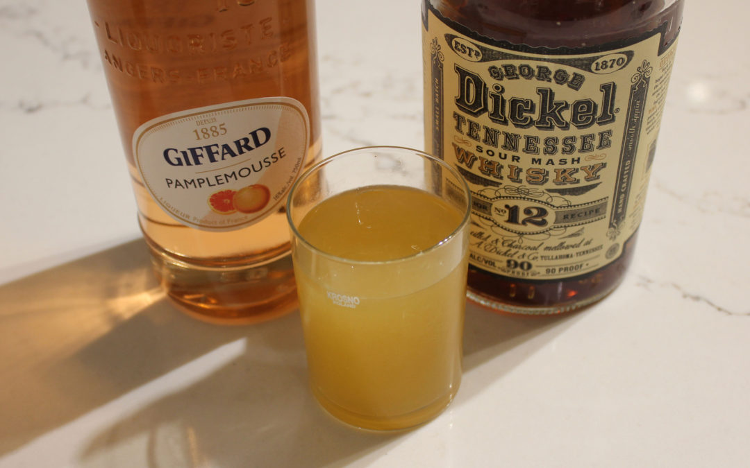 Holiday Cocktail: Sweet Citrus Whiskey Smash