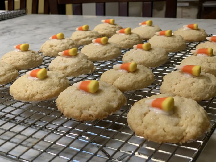 Halloween Sugar Cookies with Candy Corn from Suzi